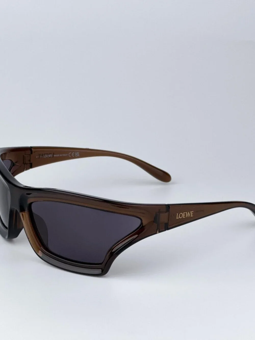 Loewe SIGNATURE Sunglasses Brown/Grey Mask Frame (LW40143U 47A) New & AUTHENTIC